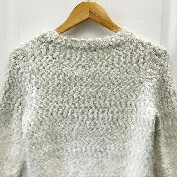 Ricki’s Sweater Fluffy Crewneck Pullover 3/4 Sleeves Ivory Grey Ombré Small - Picture 12 of 17